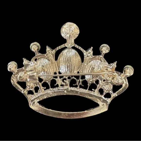 Rhinestone Gold Crown Brooch Pin - Picture 2 of 2
